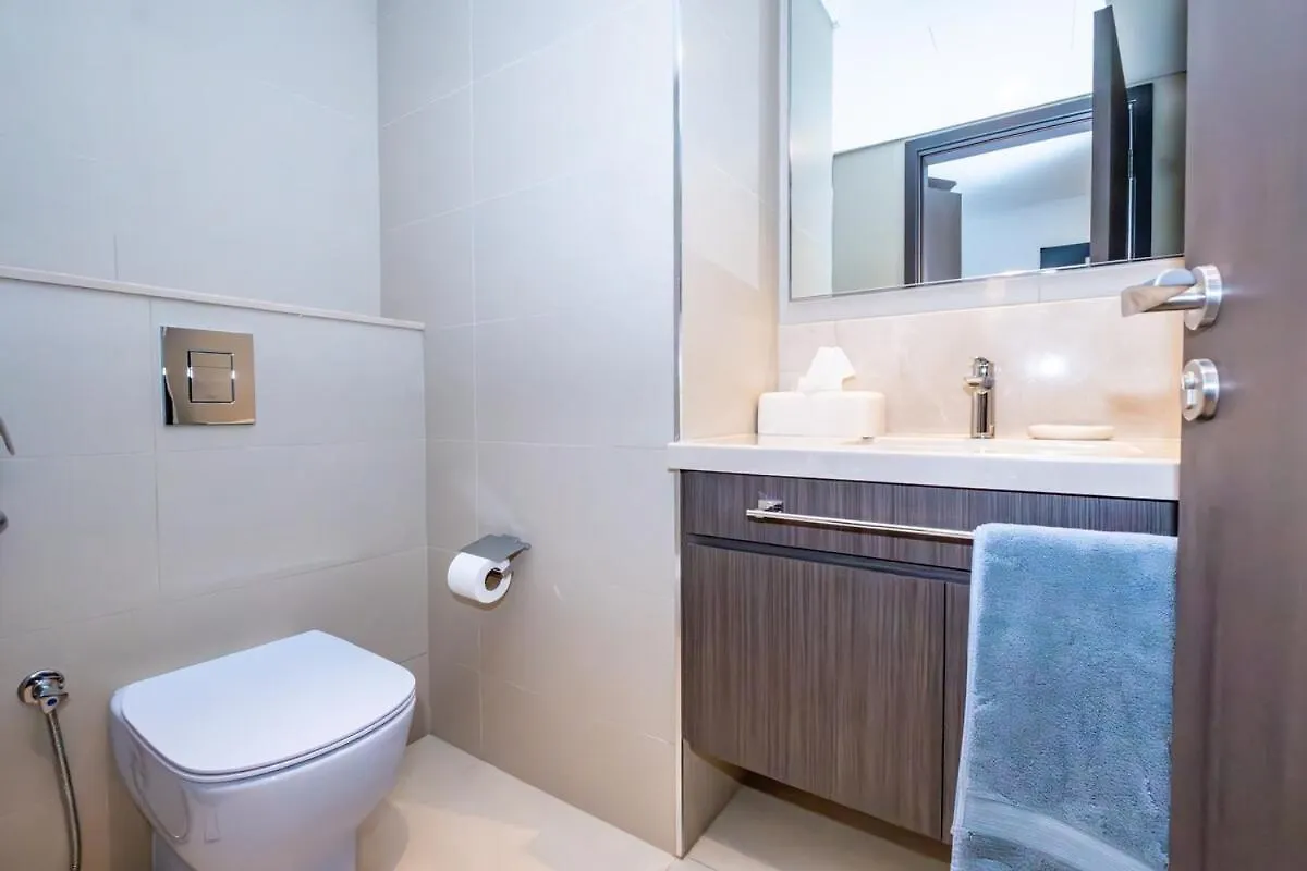 Downtown Views I 2 Bedroom Apartment With Dubai Mall Access