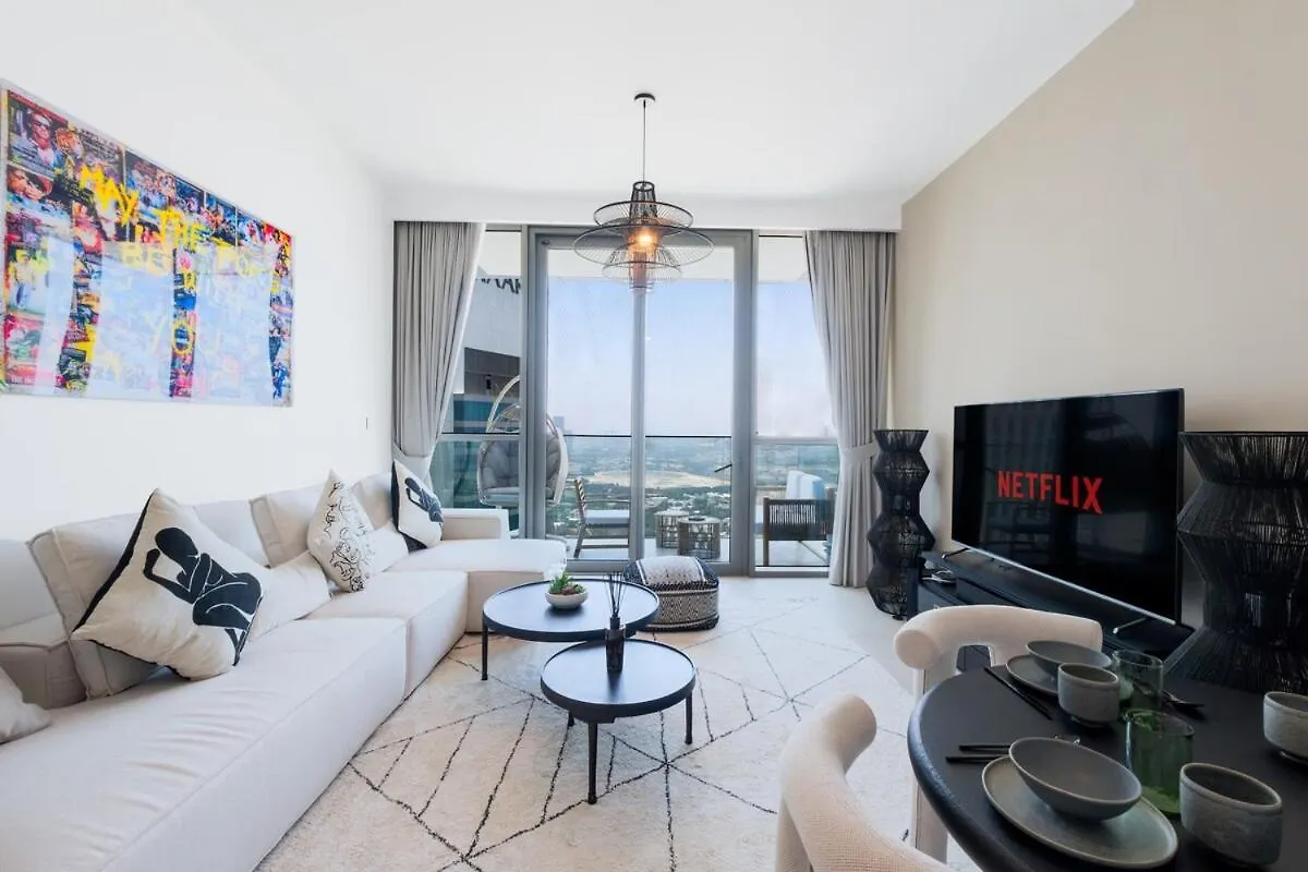 Downtown Views I 2 Bedroom Apartment With Dubai Mall Access 아랍에미리트